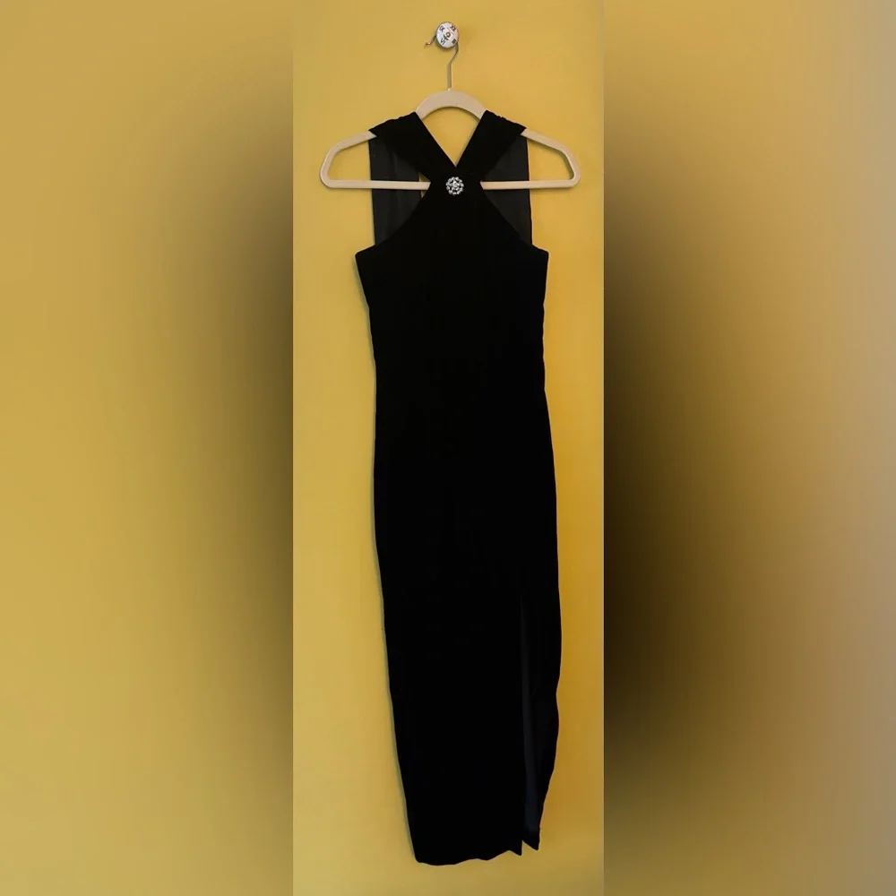 Jessica Howard Black Velvet Dress - Picture 5 of 7